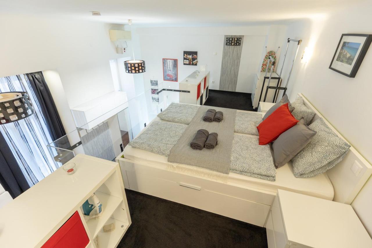 Bright & Shine Apartment Budapest Esterno foto