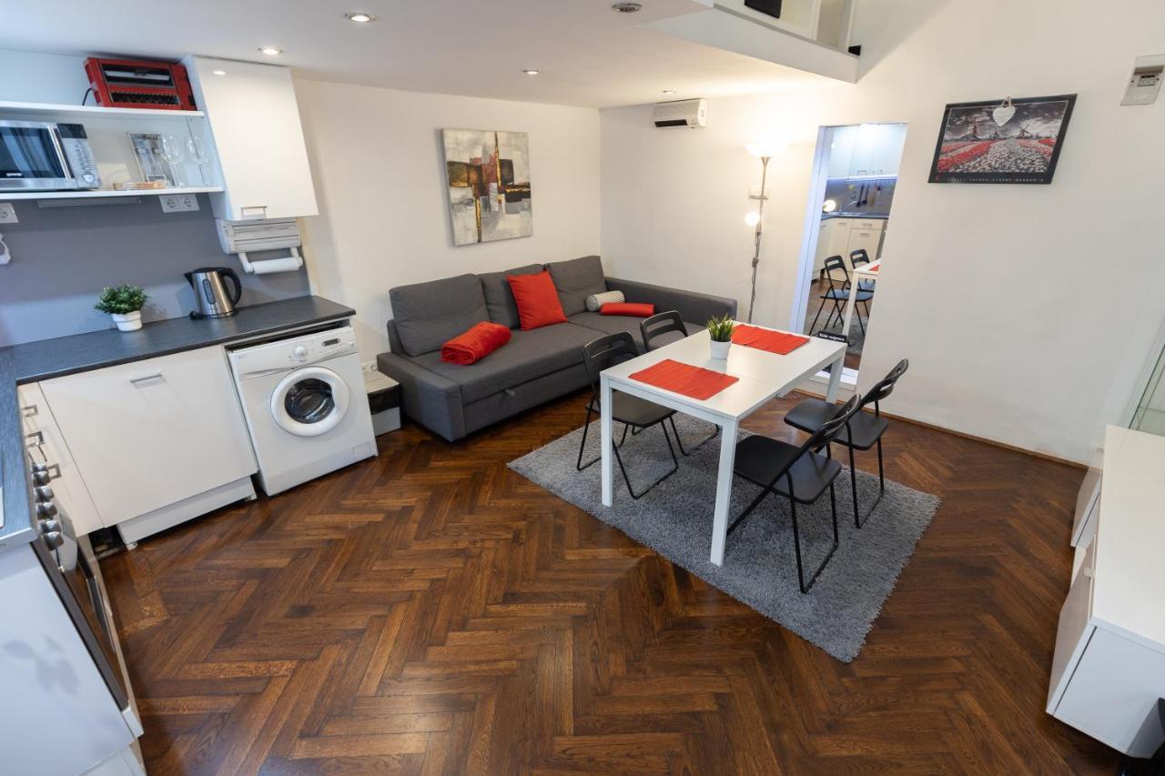 Bright & Shine Apartment Budapest Esterno foto