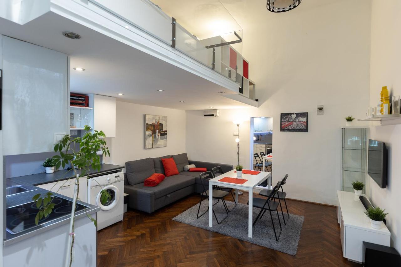 Bright & Shine Apartment Budapest Esterno foto