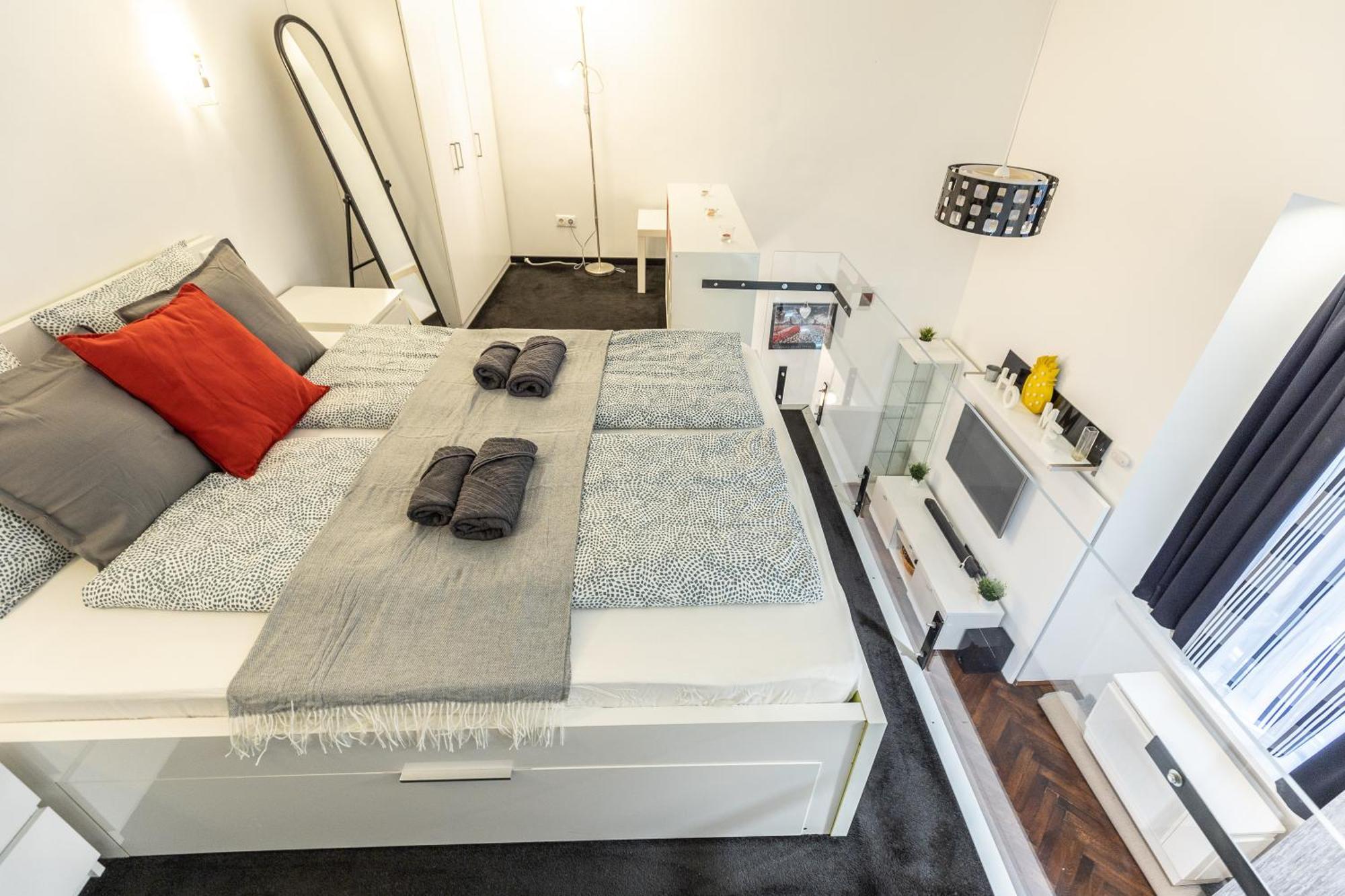 Bright & Shine Apartment Budapest Esterno foto
