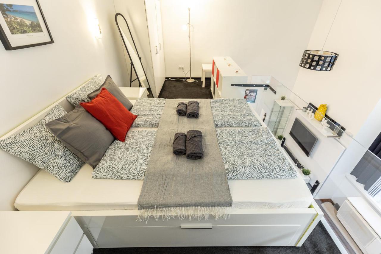 Bright & Shine Apartment Budapest Esterno foto