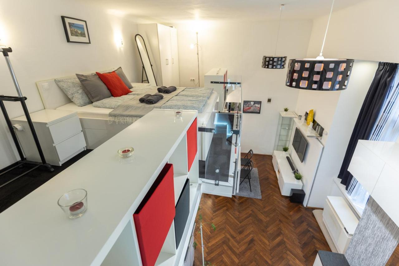 Bright & Shine Apartment Budapest Esterno foto